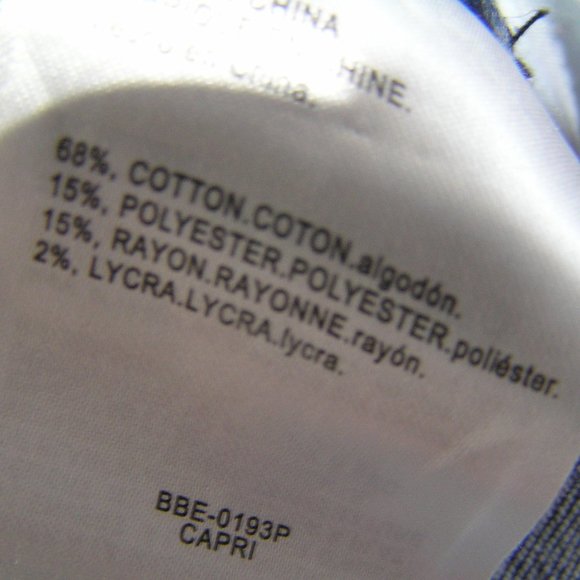 BEBE Heartbreaker Crop Jeans Size 24W - Picture 10 of 10